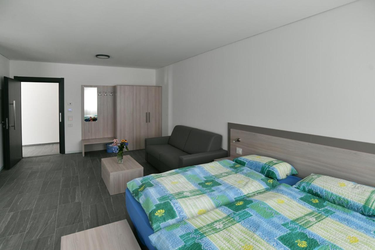 Motel Afia Cama Zewnętrze zdjęcie
